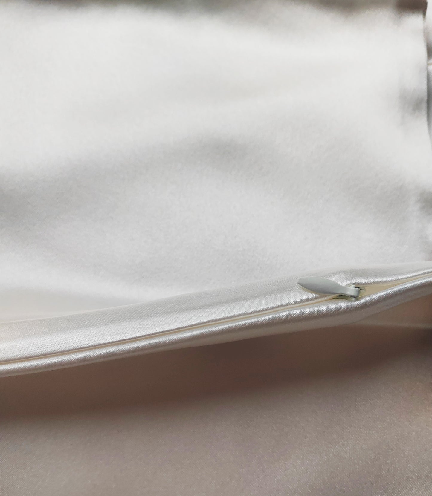 2pcs 100% Silk Pillowcases Ivory