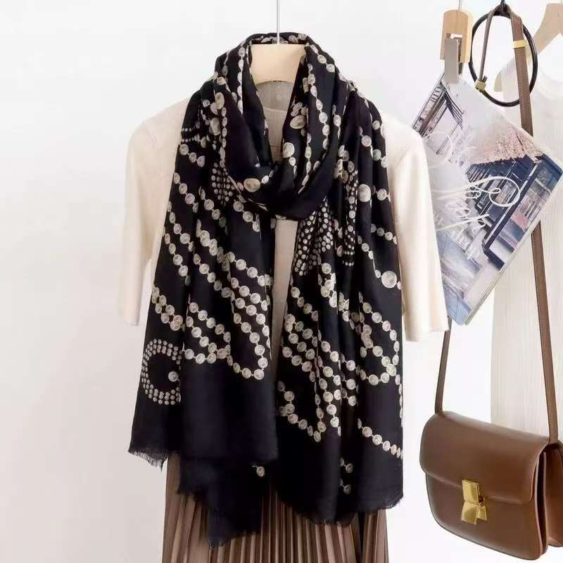 100% Cashmere Long Scarf Soft & Warm Wool Wrap Classic Animal Pattern 200×100cm